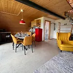 Lejlighed Capobnb Bergpanorama, Nahe Interlaken & Thuner