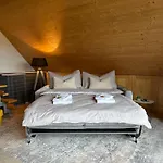 Lejlighed Capobnb Bergpanorama, Nahe Interlaken & Thuner Reutigen