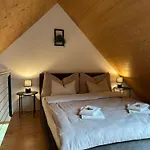 Lejlighed Capobnb Bergpanorama, Nahe Interlaken & Thuner Reutigen
