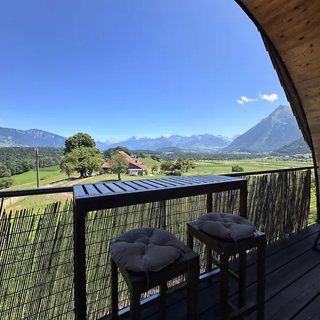 Apartment Capobnb Bergsicht, Nh Interlaken Whirlpoolbaden *