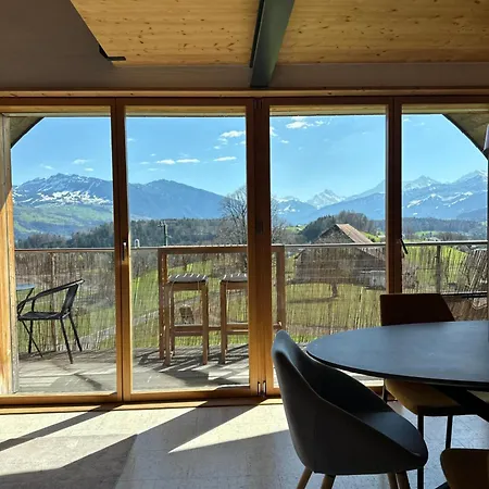 Capobnb Bergpanorama, Nahe Interlaken & Thuner *