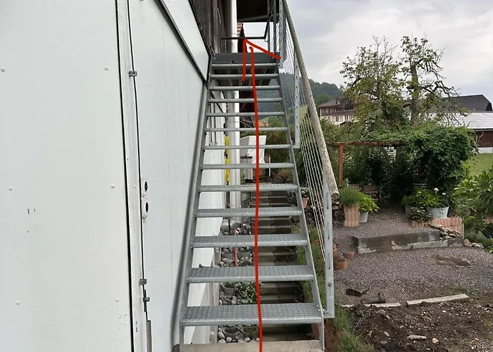 Capobnb Bergpanorama, Nahe Interlaken & Thuner * Reutigen