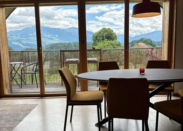 Capobnb Bergpanorama, Nahe Interlaken & Thuner Apartment *